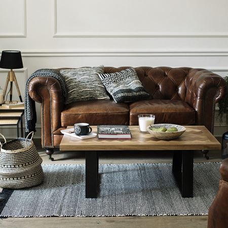 Chesterfield 2-Seater Sofa